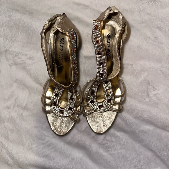 Glamorous Rhinestone Embellished Heels - Picture 3 of 5